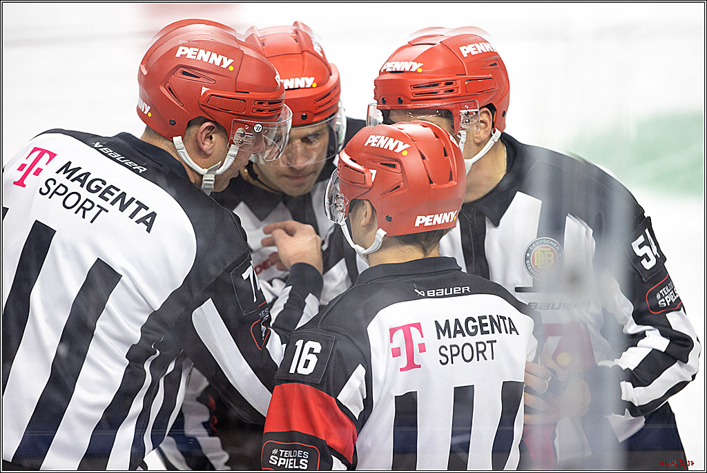 PENNY DEL;  Kölner Haie - Grizzly Wolfsburg; Köln, 26.10.2022